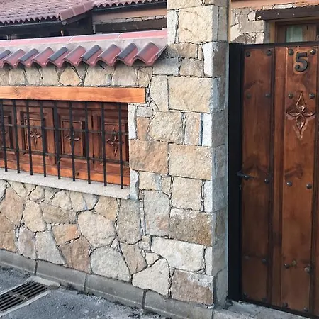 컨트리하우스 Gredos Treboles San Martin de la Vega del Alberche