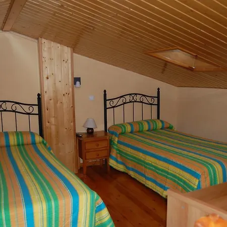 Gredos Treboles Kır Evi